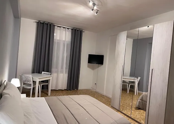 Residenze Unita D'italia 住宿加早餐酒店 *